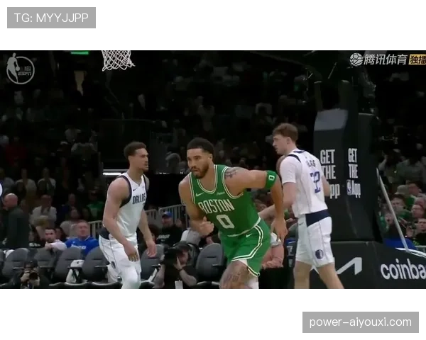 怀特挡拆为塔图姆制造空位，较上季显著提升进攻效率