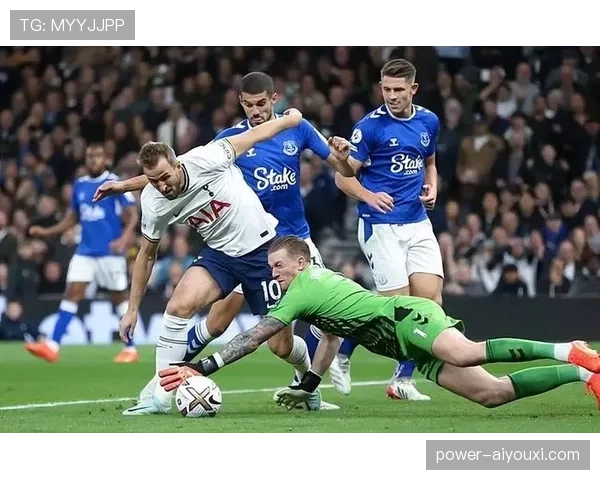 热刺高节奏打法持续加剧，比赛失控问题逐步反映在成绩稳定性上